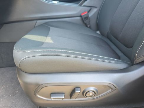 New 2026 Jeep Grand Cherokee Laredo X image 28