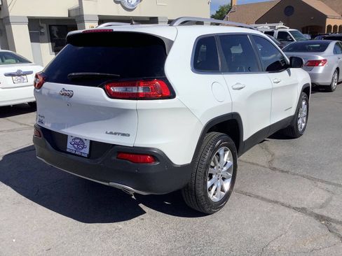 Used 2014 Jeep Cherokee Limited w/ Technology Group AWD/4WD image 14
