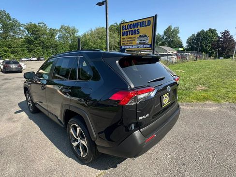 Used 2020 Toyota RAV4 LE AWD/4WD image 7