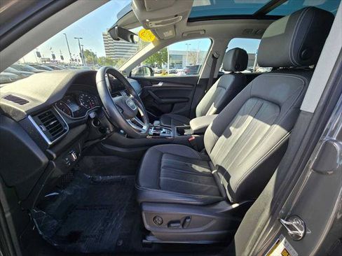 Used 2023 Audi Q5 2.0T Premium w/ Convenience Package AWD/4WD image 20