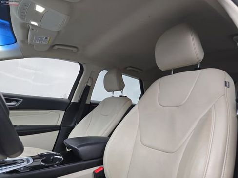 Used 2018 Ford Edge Titanium w/ Technology Package image 42