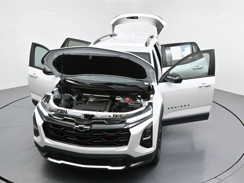 Used 2025 Chevrolet Equinox RS FWD image 41
