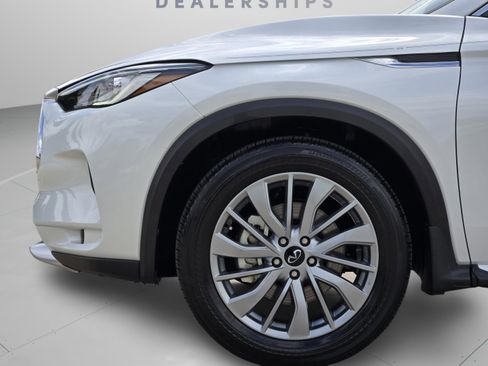 Used 2025 INFINITI QX50 Luxe AWD/4WD image 39