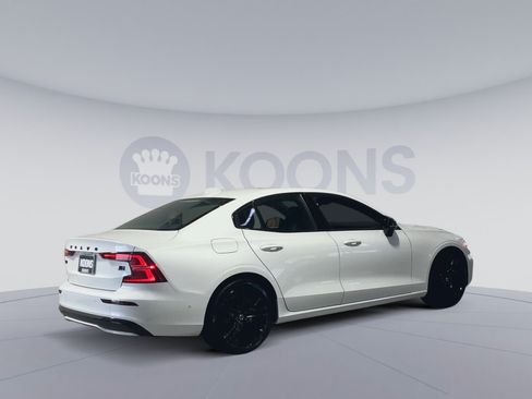 Used 2024 Volvo S60 T8 Plus AWD/4WD image 11