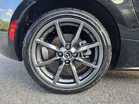 Used 2016 MAZDA MX-5 Miata Grand Touring RWD image 14