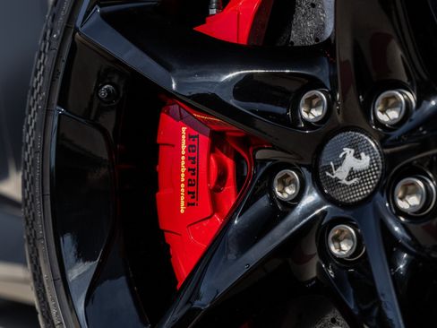 Used 2025 Ferrari Purosangue image 21