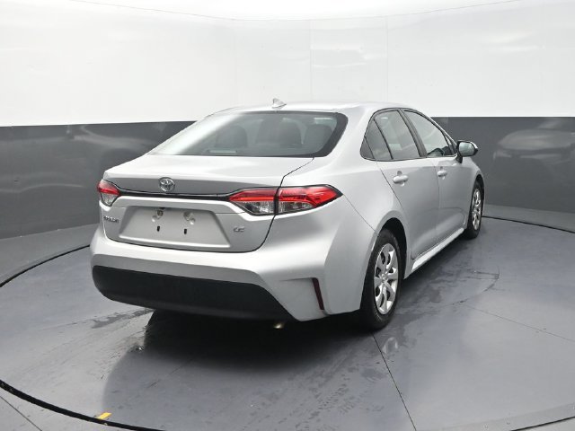 Used 2024 Toyota Corolla LE FWD image 8