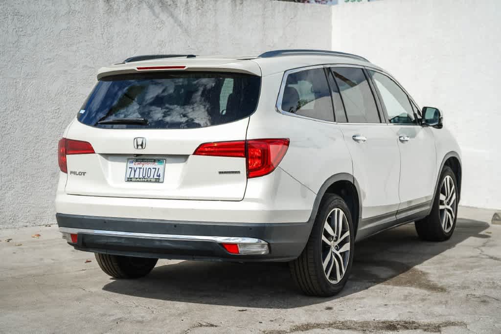 Used 2017 Honda Pilot Touring image 6