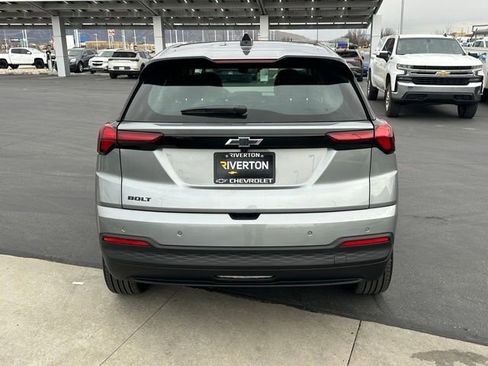 New 2027 Chevrolet Bolt LT w/ Comfort Package image 24