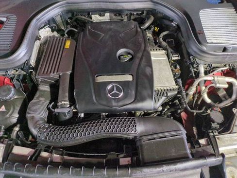 Used 2017 Mercedes-Benz GLC 300 image 23