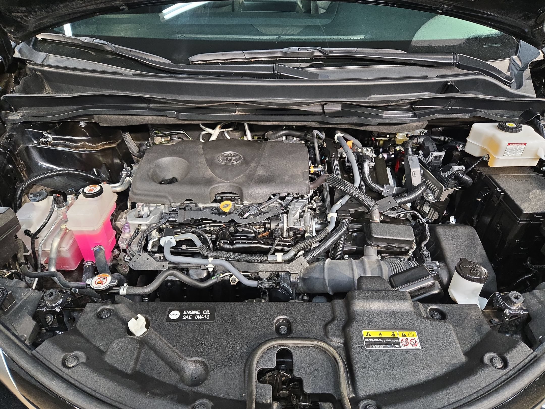 Used 2021 Toyota Sienna XSE FWD image 19
