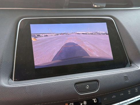 Used 2020 Cadillac XT4 Premium Luxury w/ Driver Awareness Package FWD image 18