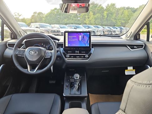 New 2026 Toyota Corolla Cross XLE AWD/4WD image 8