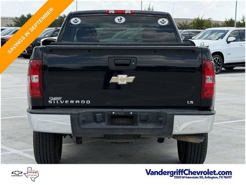 Used 2011 Chevrolet Silverado 1500 W/T w/ LS Package RWD image 5