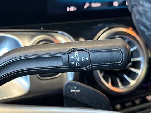 Certified 2022 Mercedes-Benz GLB 250 4MATIC image 26