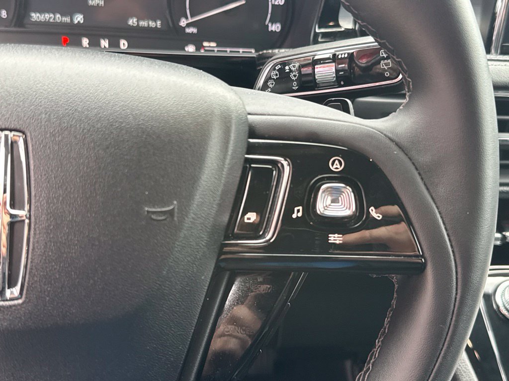Used 2022 Lincoln Corsair FWD image 36