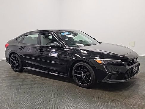 Used 2023 Honda Civic Sport image 1