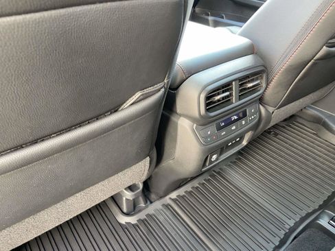 Certified 2024 Honda Passport Black Edition image 10