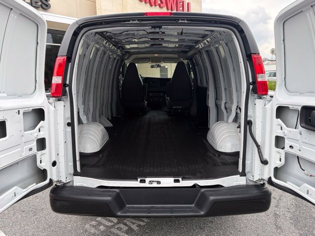 Used 2025 Chevrolet Express 2500 Extended w/ Driver Convenience Package RWD image 7