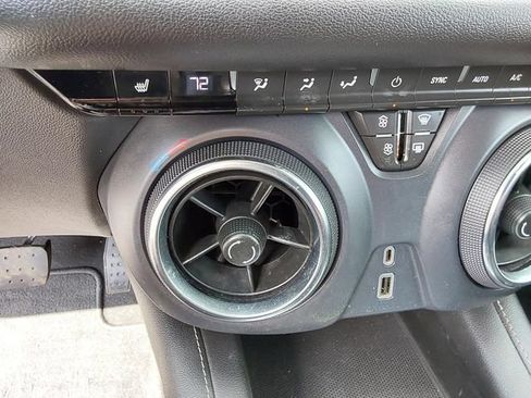 Used 2023 Chevrolet Blazer LT w/ Midnight/Sport Edition FWD image 35