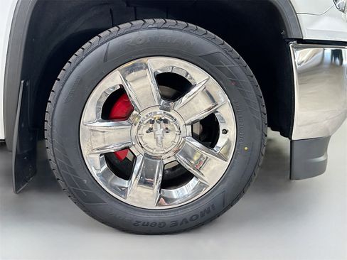 Used 2018 GMC Sierra 1500 2WD Regular Cab image 24