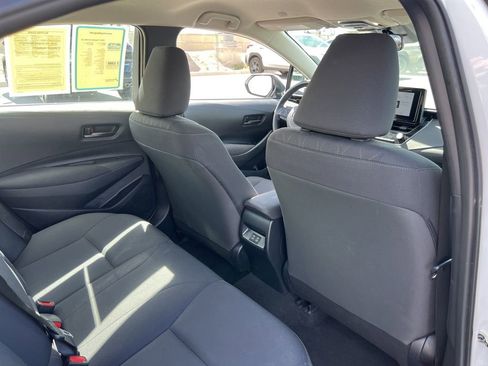 Used 2024 Toyota Corolla LE image 23