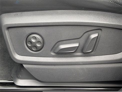 Used 2024 Audi Q5 2.0T Premium Plus image 20