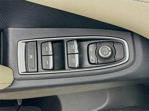 Used 2020 Subaru Ascent Limited w/ Technology Package image 23