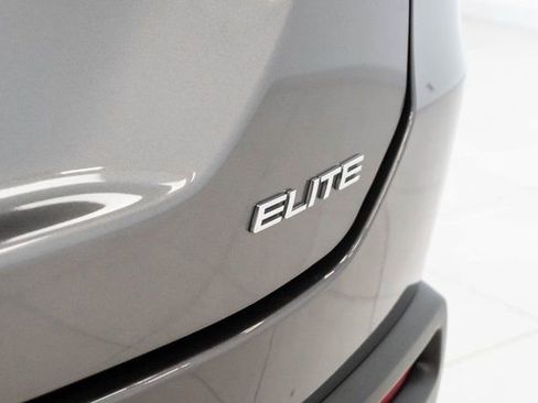 Certified 2023 Honda Pilot Elite image 14