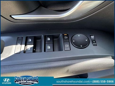 Used 2025 Hyundai Tucson SEL AWD/4WD image 19