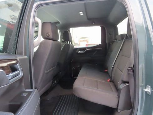 Used 2025 Chevrolet Silverado 1500 LT image 24