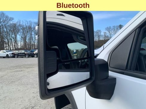 Used 2024 GMC Sierra 2500 Pro image 8