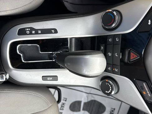 Used 2016 Chevrolet Cruze LT FWD image 34