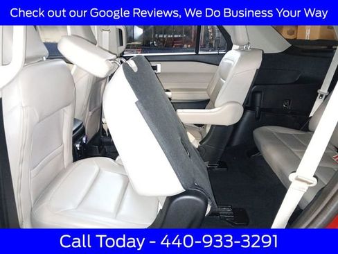 Certified 2022 Ford Explorer XLT w/ Equipment Group 202A AWD/4WD image 37
