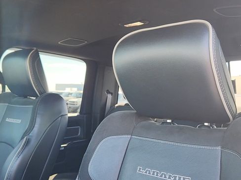 Used 2019 RAM 2500 Laramie AWD/4WD image 10