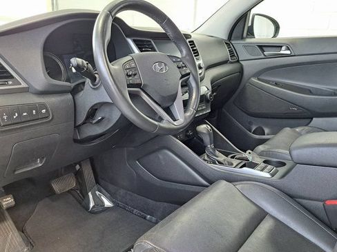 Used 2018 Hyundai Tucson Limited w/ Ultimate Package 02 FWD image 8