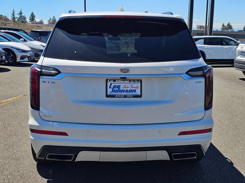 Used 2022 Cadillac XT6 Sport AWD/4WD image 6