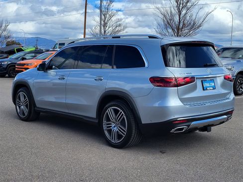 Used 2024 Mercedes-Benz GLS 450 4MATIC image 7