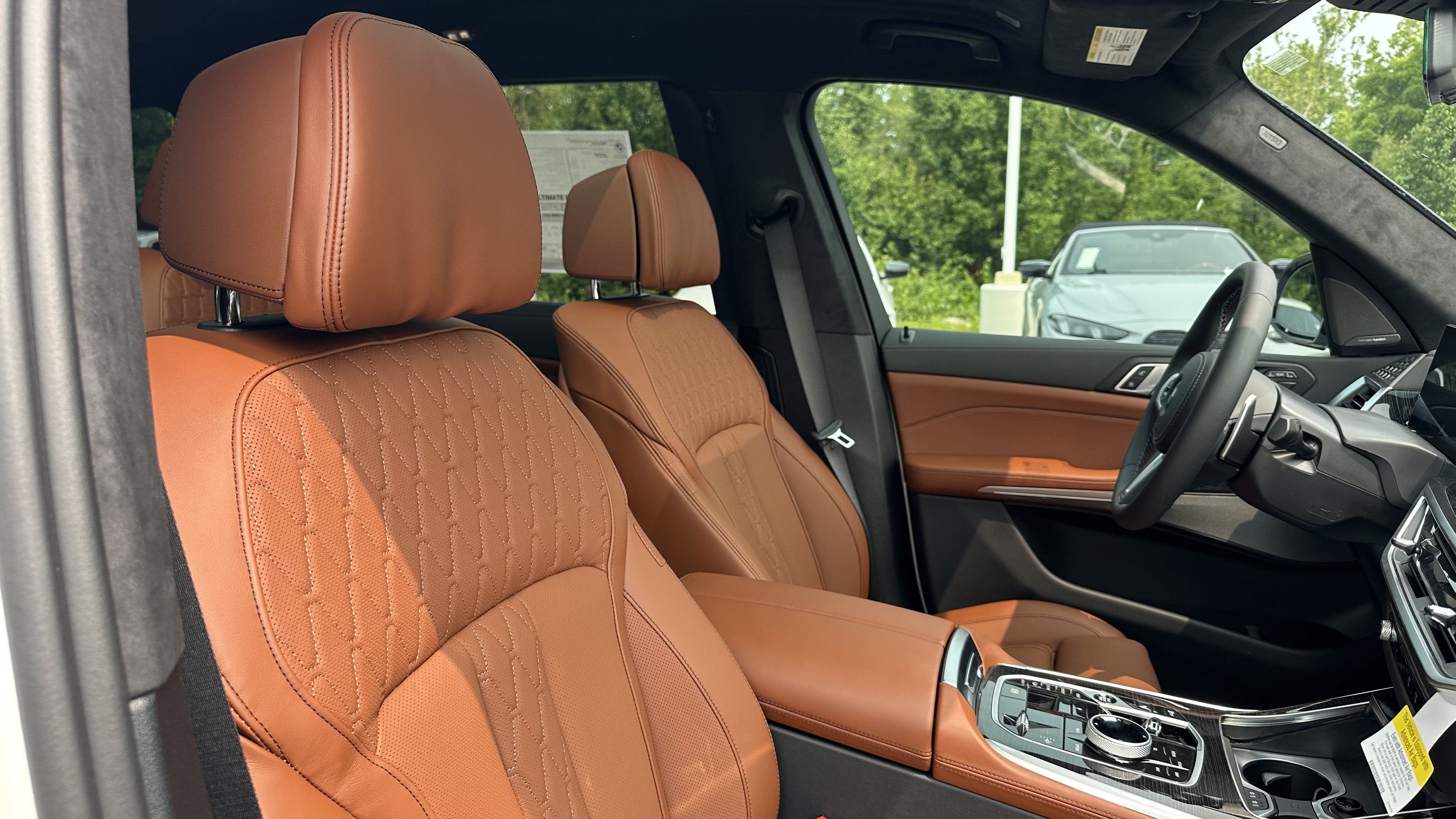 Certified 2026 BMW X7 M60i AWD/4WD image 33