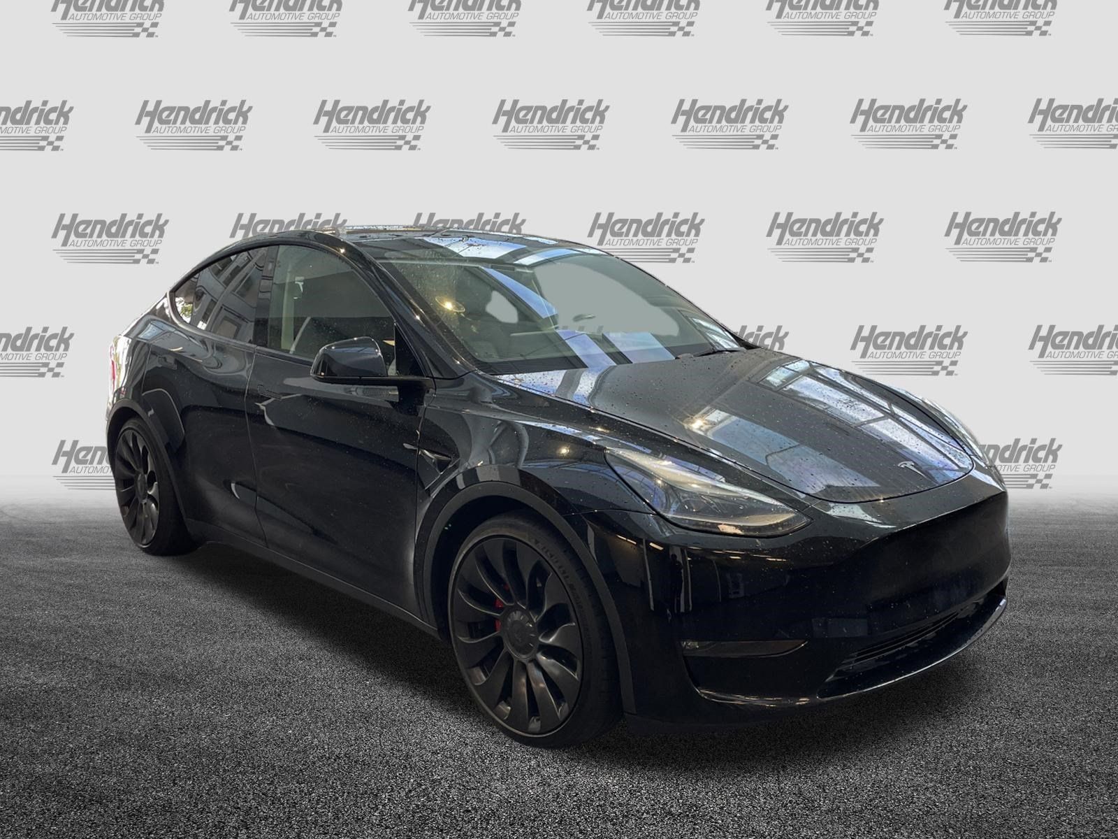 Used 2023 Tesla Model Y Long Range AWD/4WD image 2