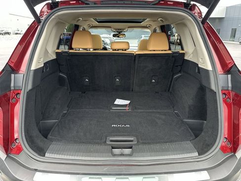 Used 2021 Nissan Rogue Platinum AWD/4WD image 30