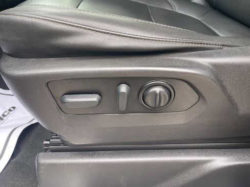 Used 2022 Chevrolet Silverado 2500 LTZ w/ Snow Plow Prep/Camper Package image 22