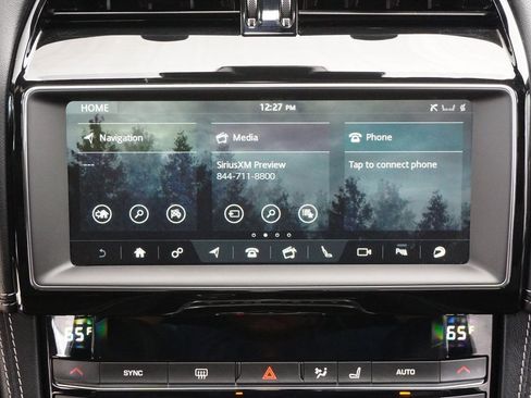 Used 2020 Jaguar F-PACE S image 13