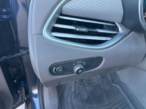 Used 2017 Chevrolet Malibu LS image 9