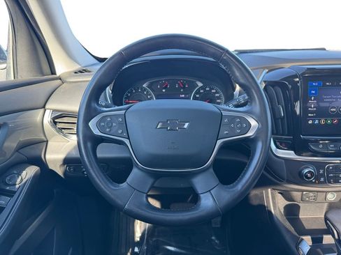 Used 2021 Chevrolet Traverse RS image 14