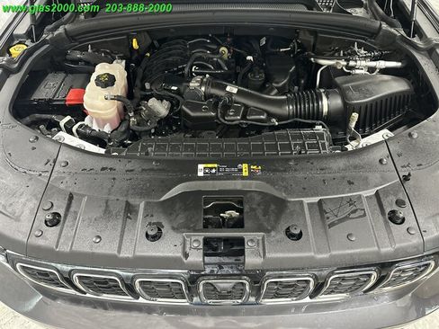 Used 2023 Jeep Grand Cherokee L Limited w/ Luxury Tech Group II AWD/4WD image 18