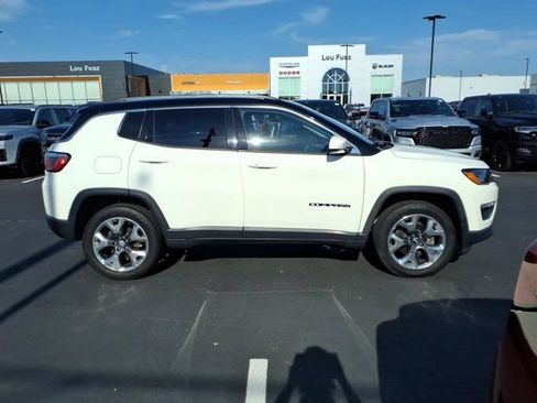 Used 2018 Jeep Compass Limited w/ Navigation Group AWD/4WD image 27