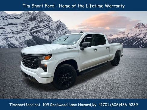 Used 2022 Chevrolet Silverado 1500 Custom w/ LPO, Dark Essentials Package image 1