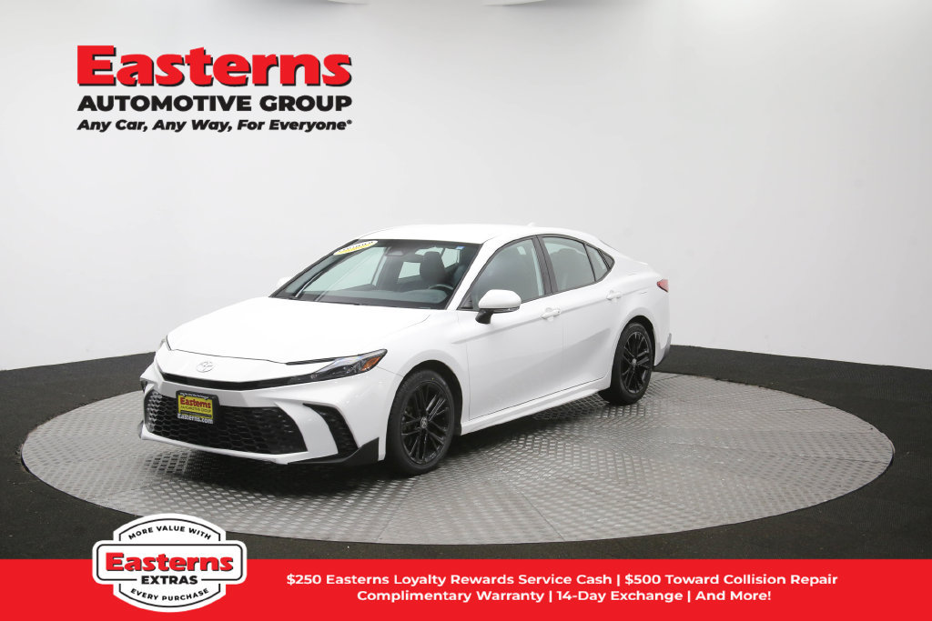 Used 2025 Toyota Camry SE FWD image 57