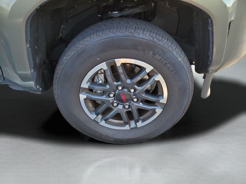 Used 2025 Toyota Tacoma TRD Sport RWD image 14
